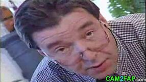 Casting a beautiful blonde for free amateur porn interview.