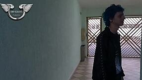 Can The Cuckold Handle Delivering His Girlfriend Backstage?