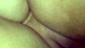 Gordita Rica Screams I Love It While Fucking Hard with Moaning