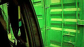 Cabbie meets pretty girl for a ride in the city