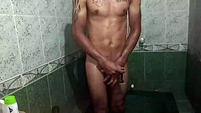 Mom teaches son to shave for his date