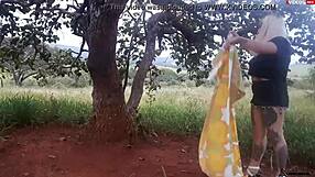 enfiei a pica na loirinha no meio da estrada em publico