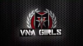 riley reyes lets charlie harper eat pussy before sharing cock