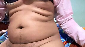 Masturbando travesti...