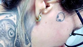 She called me into the restaurant's unisex bathroom for intense public sex