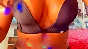 I beg you in portuguese to fuck my wet pussy