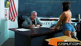 Teen Girl Screams While Fucking Professor In Class!