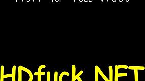 Amatorska aniołka bierze mocno w ciasny tyłek