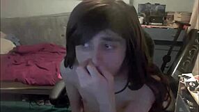 shemale teen dildos mouth strokes cock