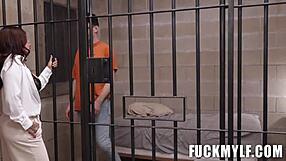 Daphne Gets Perv Massage For Big Ass