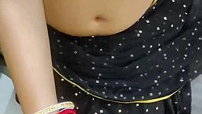 Hot bhabhi gets BANGED hard by devar in steamy homemade session. Indian couple turns up the heat!