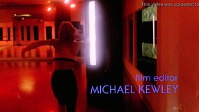 Yo, sexy nude blonde heating up the sauna! 🔥