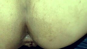 my friend gives me in the ass but it hurts me that he puts his dick in me ass me duele que me den por el culo pero disfruté su semen caliente dentro