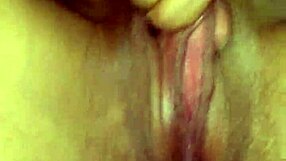 Ω άνθρωπε, τρελαίνομαι με αυτή την μεγάλη κλειτορίδα τώρα