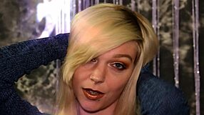 sexy gamergirlroxy in slow motion non nude video