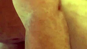 o novinho ativo socando o meu cu guloso