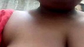 indian milf with big tits chats about her wife life 😍