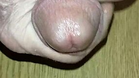 Jerking Off 14 Times Feels So Damn Good!