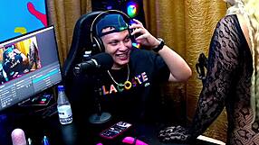 andressa sanchez sensualizes for ruan, shows ass and cock on camera