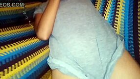 Gran Coño Húmedo Masturbación en la Madrugada, Wow!