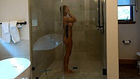 Spying on my friend's wife in the shower turned into a steamy creampie session inside.