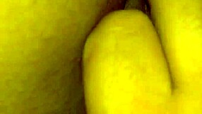 hilo a medio lado, la pongo de perrito, final feliz!!