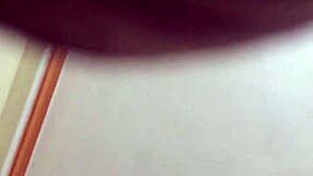 Amateur couple’s erotic experience in a hotel room
