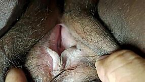 मैं इस गर्म इंडियन लड़की को दोपहर में चोदना बंद नहीं कर सकता!