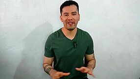 i lent my hairy ass to the construction worker boyfriend, who got sucked by my ex, and he fucked me raw in the houses we were building.