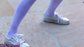 Spex teen girls licking each other passionately 😘