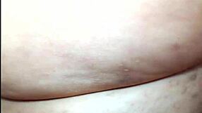 Mature webcam flaunting saggy tits