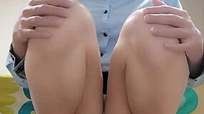 Shemale Ting-Xuan Masturbates With Toy On Sexy High Heels