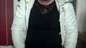 Bisexual Crossdresser Loves Ass To Mouth On Cam