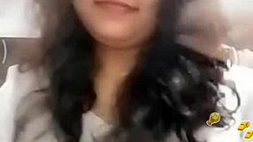 Sona Bhabhi Exposes Nipples on Bigo Live