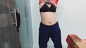 Pakistani Girl Strips Nude On Live Call! What A Dance!