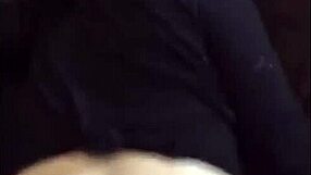 Branquinha shows off her big ass and expresses her desires in amateur fun