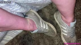 Bouncing Boobs And Pissing Pussy With Dirty Feet In Sneakers