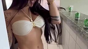 Neighbor Calls For Sink Fix, But Gets My Hose Instead?