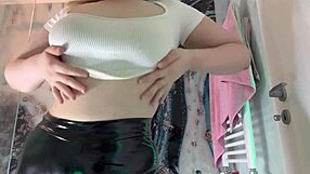 Watch This Blowjob in Leather Leggings and Big Butt in Latex!