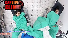 Vid inspelningen av Aria Nicole fångade vi nakna latina-patientens stunder på sjukhuset