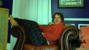 missax com previews all the worlds a stage scene