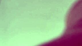 whitecleverbbw whipping her big ass homemade 😌