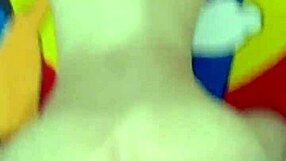 me clave a la hermana de mi esposa mientras viene de visita tiene más culo que mi esposa