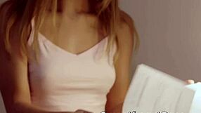 jessa rhodes and uma jolie say let's lick and finger each other