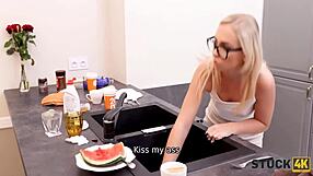 Her hand's stuck! Call kinky friend for blowjob?