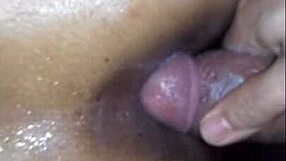 Latina milf gives handjob to creampie