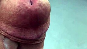 Enjoying a hot day with Slobberpuss and mature features