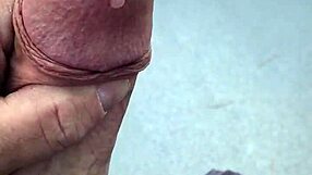 Enjoying a hot day with Slobberpuss and mature features