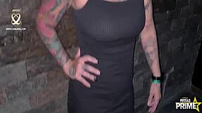 Tattooed Barbara Lioness Seduces DJ Jump at Festaprime