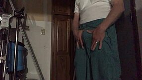 Gay man receives an intense rubdown